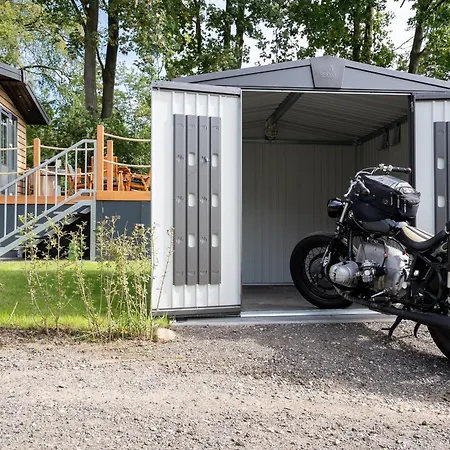 Ostseecamp One Nineteen, Mit Motorradgarage Casa vacanze *