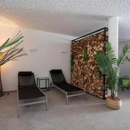 Ostseecamp One Nineteen, Mit Motorradgarage Holiday home *