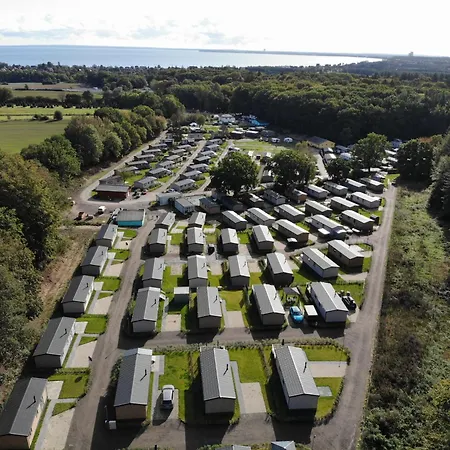 Ostseecamp One Nineteen, Mit Motorradgarage Holiday home